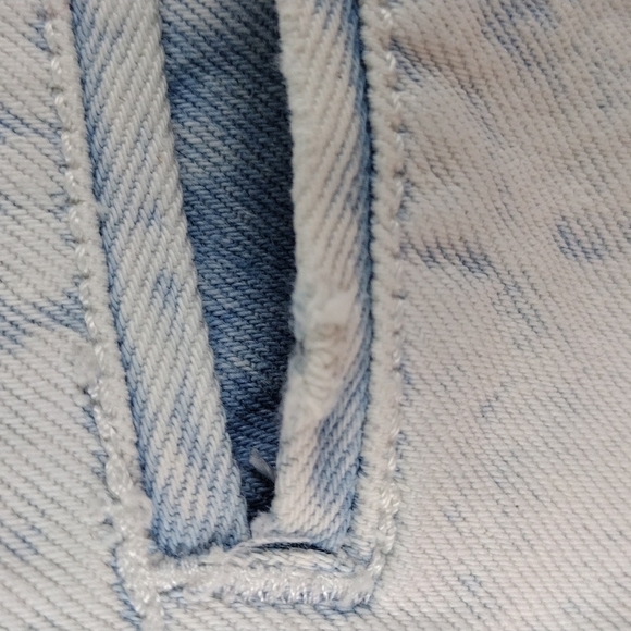 𝅺UNION Bay Sportswear Vintage Blue Light Stone Wash High Rise Jean Shorts - Picture 14 of 15